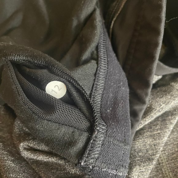 Lululemon Tank - Picture 4 of 5